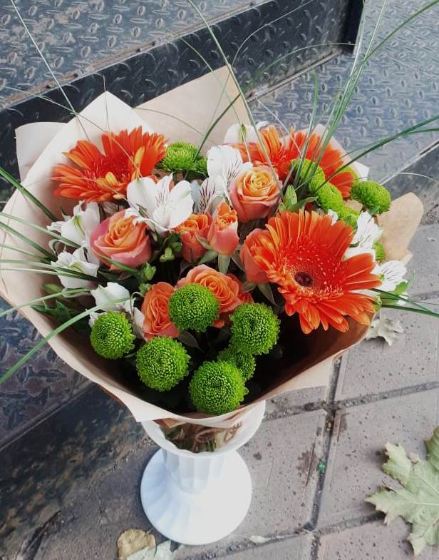 Букет цветов из: Герберы, Хризантемы, Альстромерии и Розы в Зязикове-Юрте
