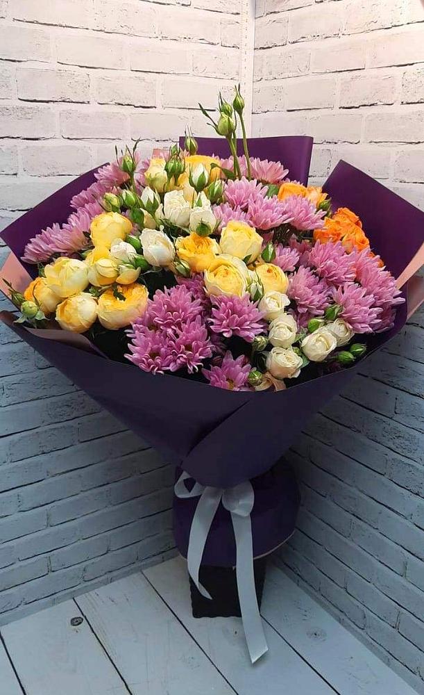 Букет цветов из: Хризантемы и Розы в Зязикове-Юрте