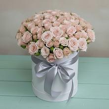 Цветочная композиция из Розы в шляпной коробке в Зязикове-Юрте