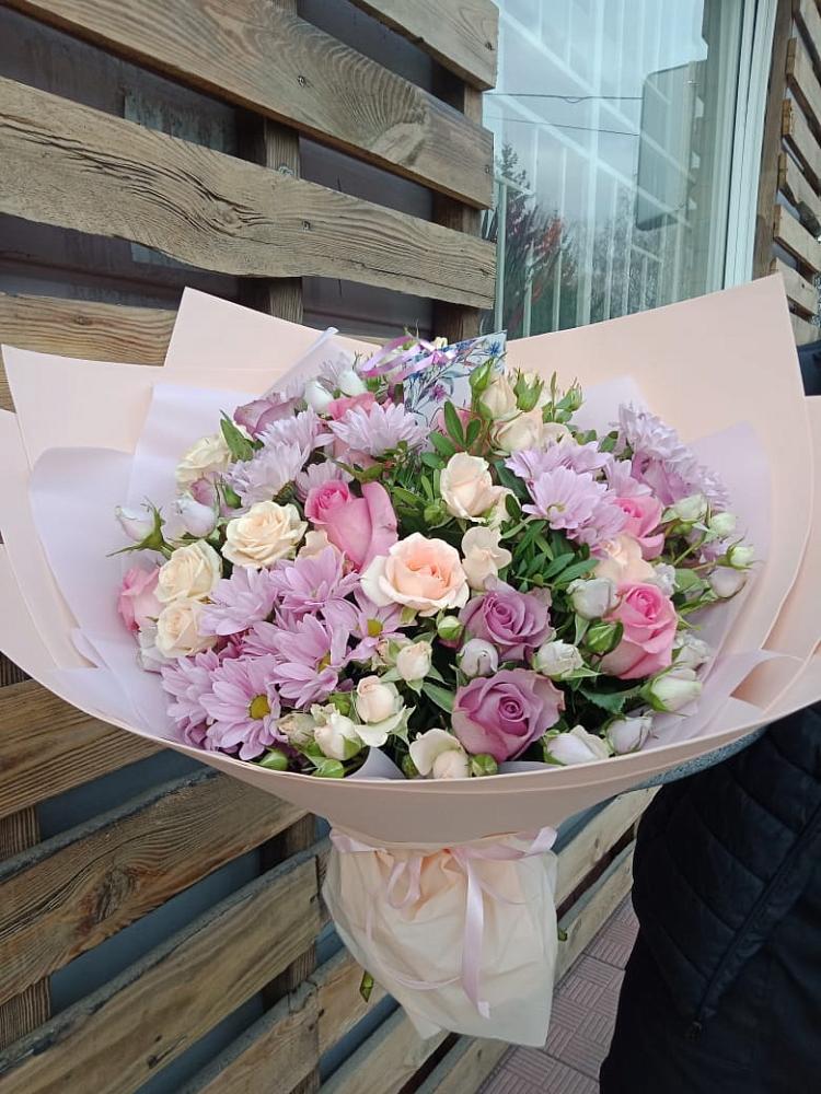 Букет цветов из: Розы и Хризантемы в Зязикове-Юрте