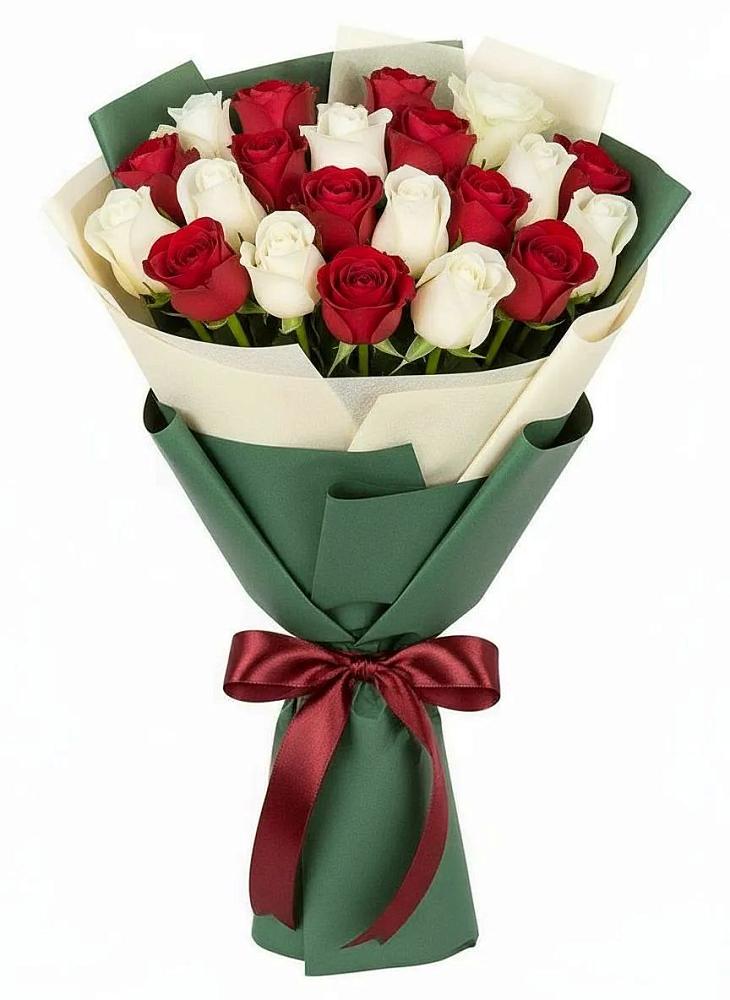 Букет Микс из красных и белых роз в Зязикове-Юрте