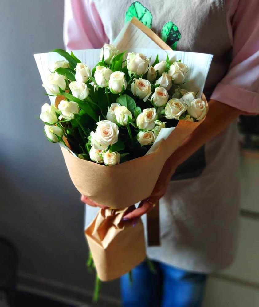 Букет цветов из: Розы в Зязикове-Юрте