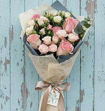 Букет цветов из:  Розы в Зязикове-Юрте