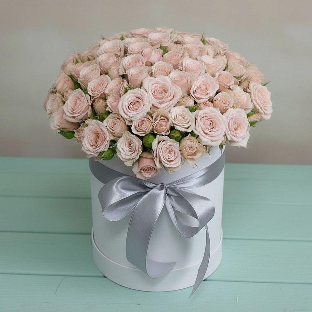 Цветочная композиция из Розы в шляпной коробке в Зязикове-Юрте