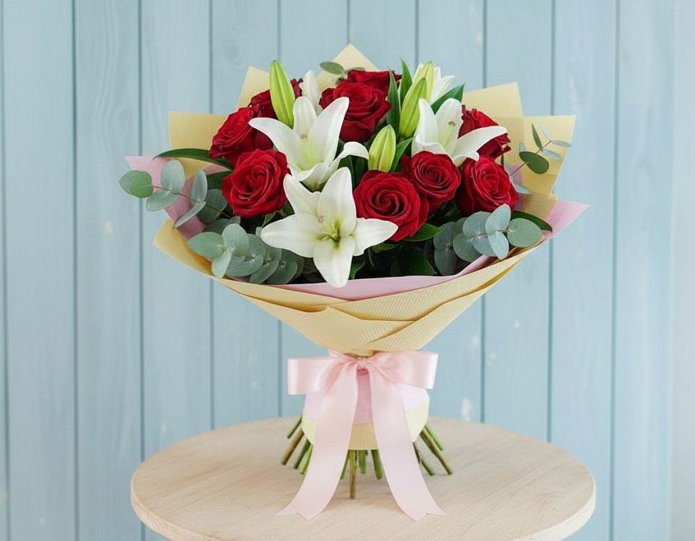 Букет цветов из: Лилии и Розы в Зязикове-Юрте